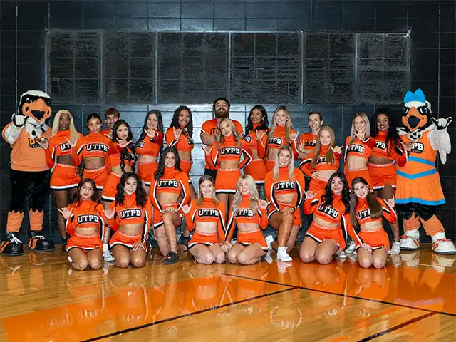 Cheer team and Mascots