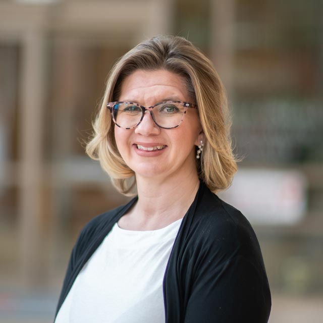 维多利亚金刚鹦鹉