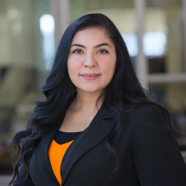 局局长Mayra Huffty