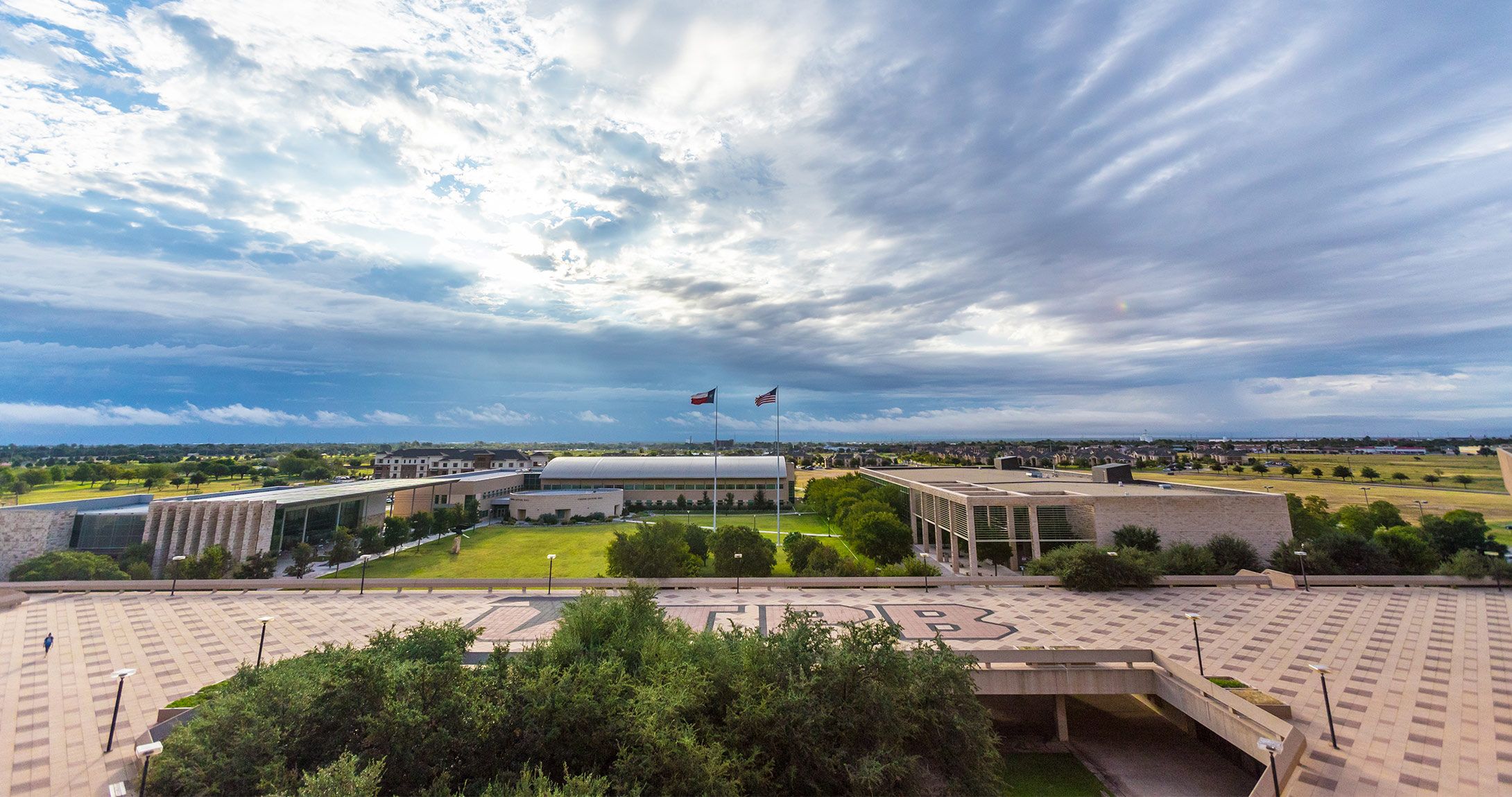 澳门博彩官网 Quad