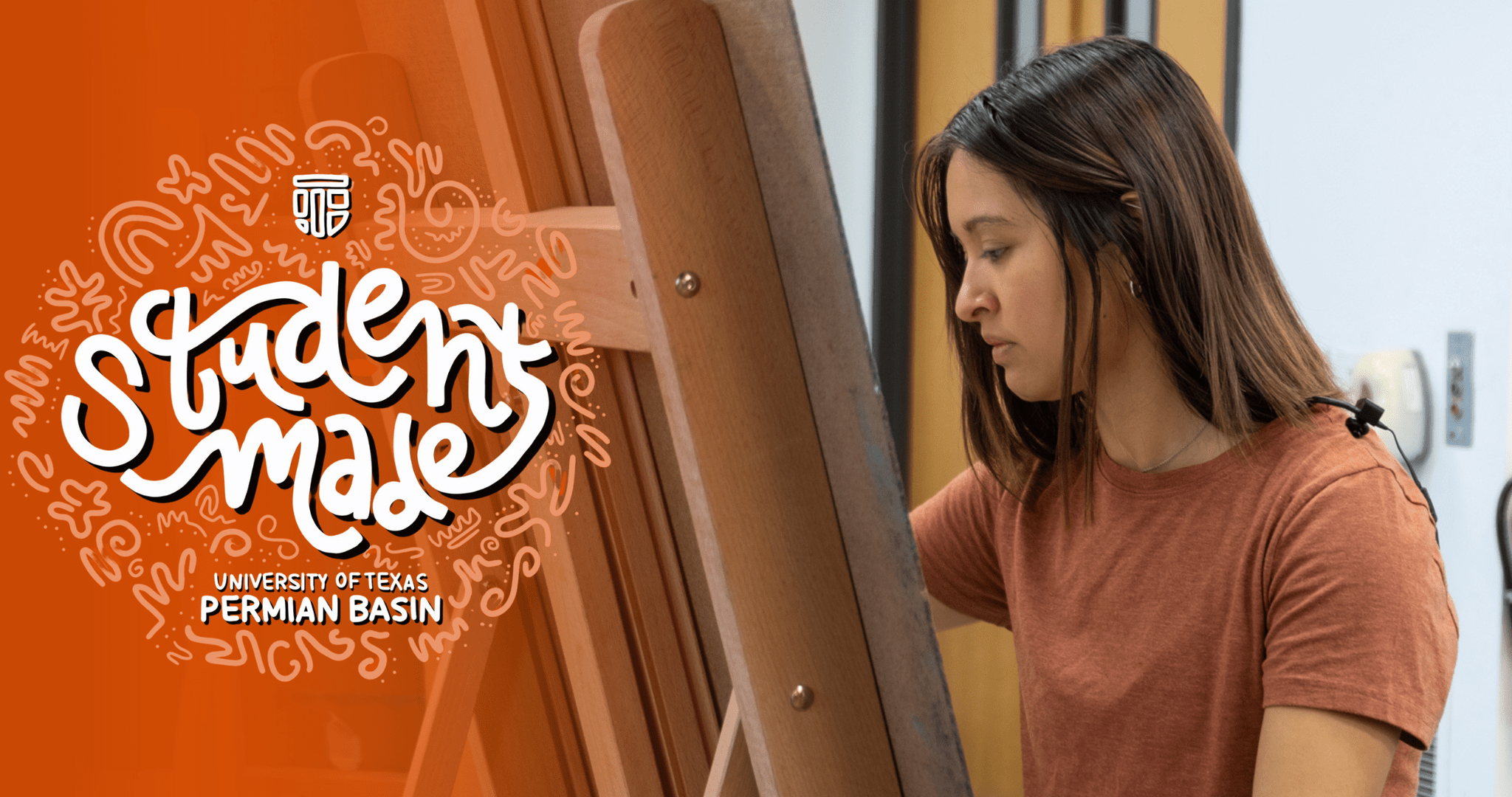 学生 Made logo and student painting