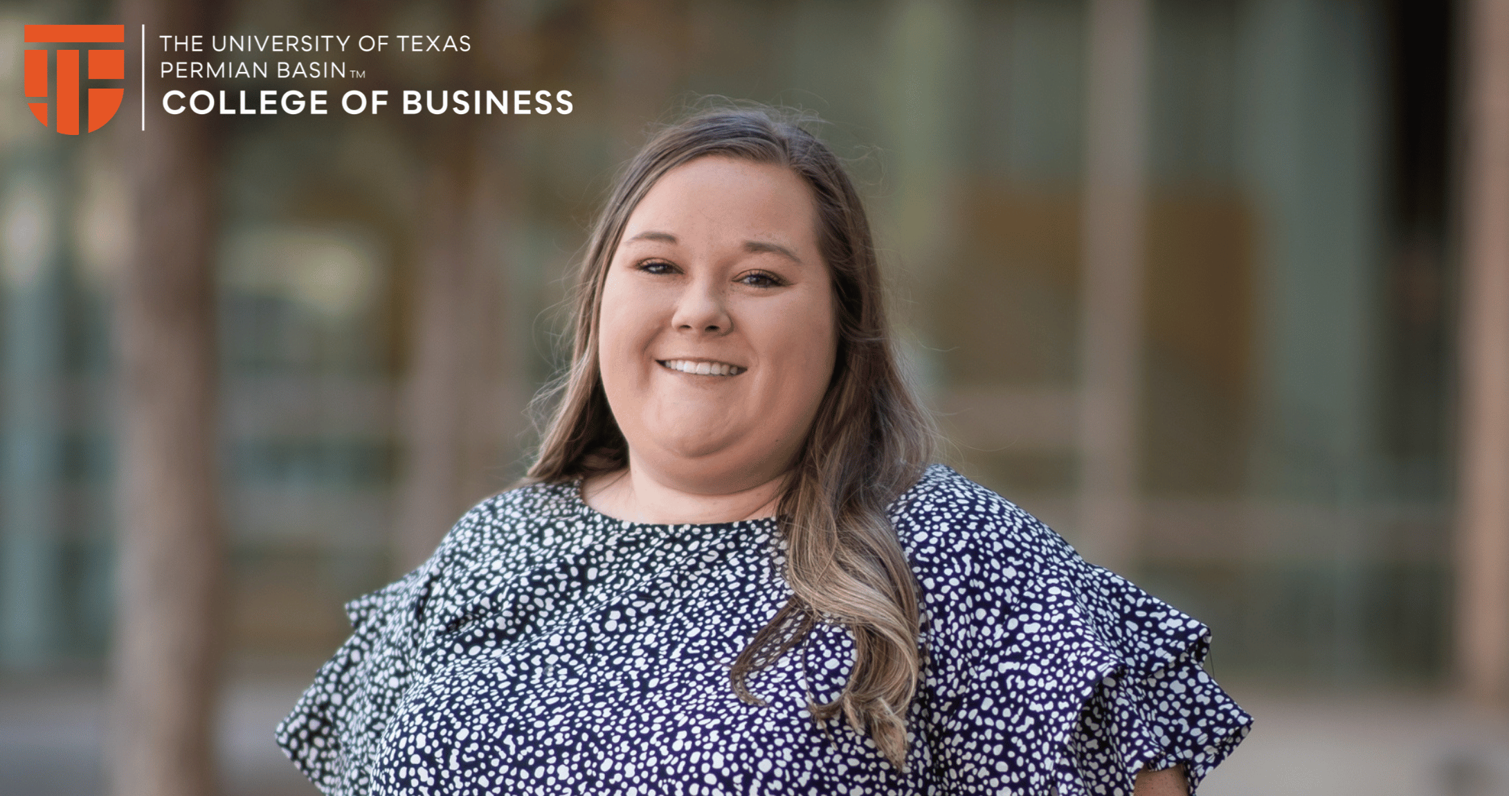 Katelynn smiling and posing for photo